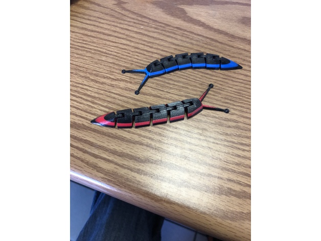 Articulated Slug - Magnet 3 color